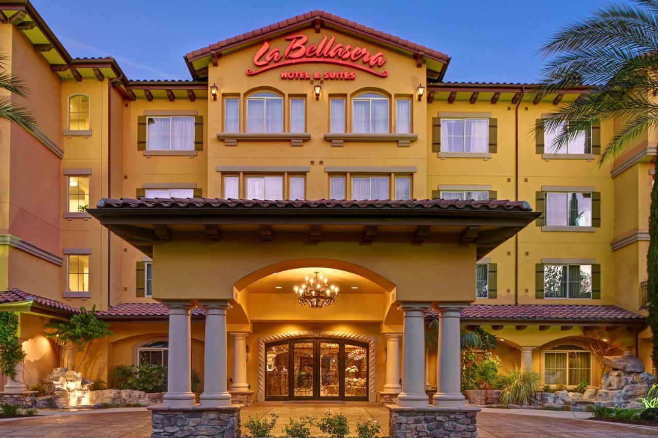 La Bellasera Hotel & Suites Paso Robles Exterior photo